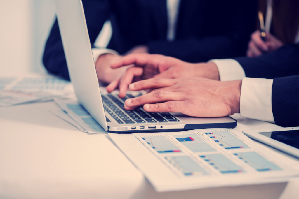 Consultant-Telecommunications-Cybersecurity-Software-DevOps